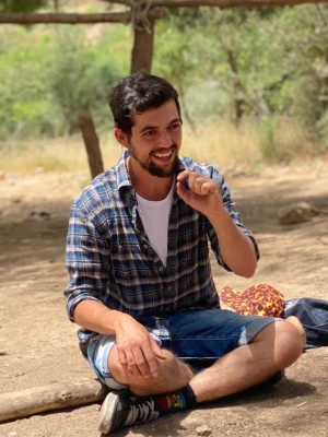 אריאל אבן צור אריאל אבן צור